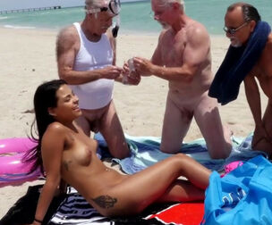 Beach pick up! Super-naughty Grandfathers romps twat of